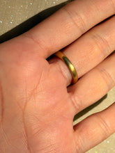 Load image into Gallery viewer, Rose Cut Diamond Ring in 18K Gold