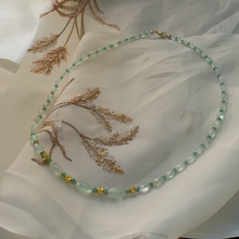 Load image into Gallery viewer, Pale Emerald Necklace