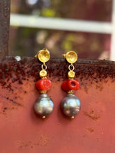 Load image into Gallery viewer, Vintage Coral &amp; Tahitian Pearl Earrings
