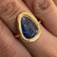 Load image into Gallery viewer, Blue Sapphire Ring

