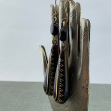 Load image into Gallery viewer, Antique Pique Tortoise Shell Earrings
