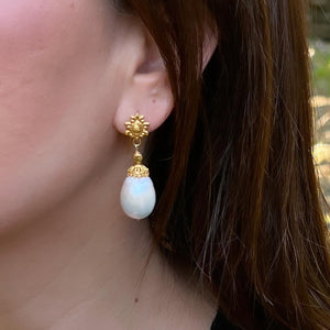 Gold and Kasumi Pearl Earrings