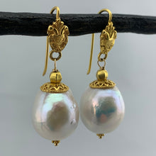 Load image into Gallery viewer, Pearl and Intricate Gold Earrings
