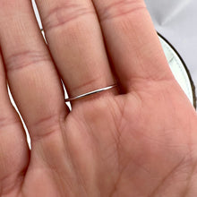 Load image into Gallery viewer, Simply Elegant Diamond Ring

