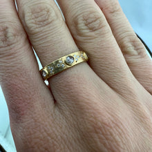 Load image into Gallery viewer, Gold Ring with Multiple Diamonds
