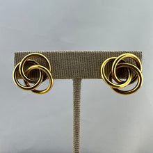 Load image into Gallery viewer, Gold Triple Circle Vintage Earrings
