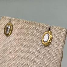 Load image into Gallery viewer, Diamond and Gold Stud Earrings
